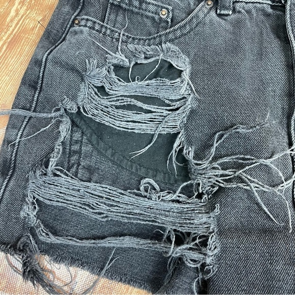Topshop mom moto cut off shorts size 6 - Picture 2 of 7
